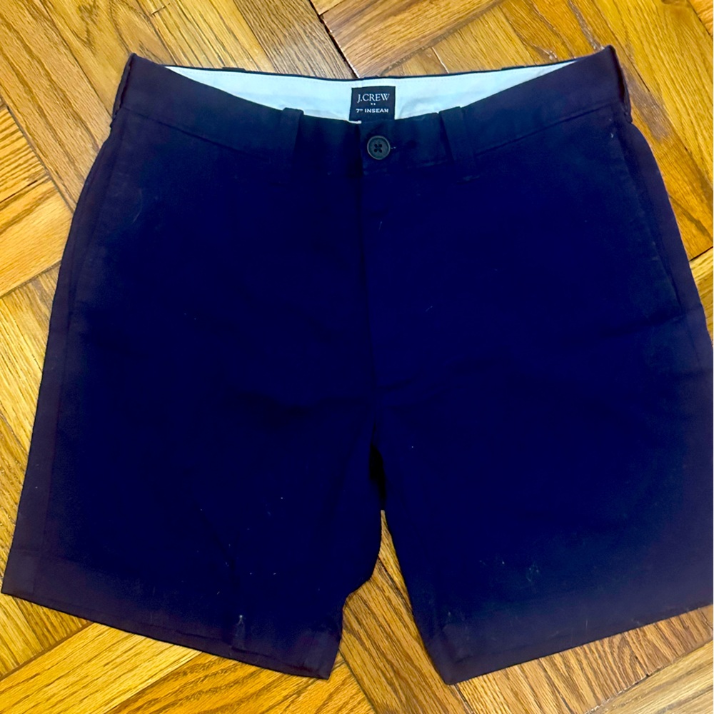 JCrew navy Men’s size 28 waist, 7 inch inseam, Chino shorts.